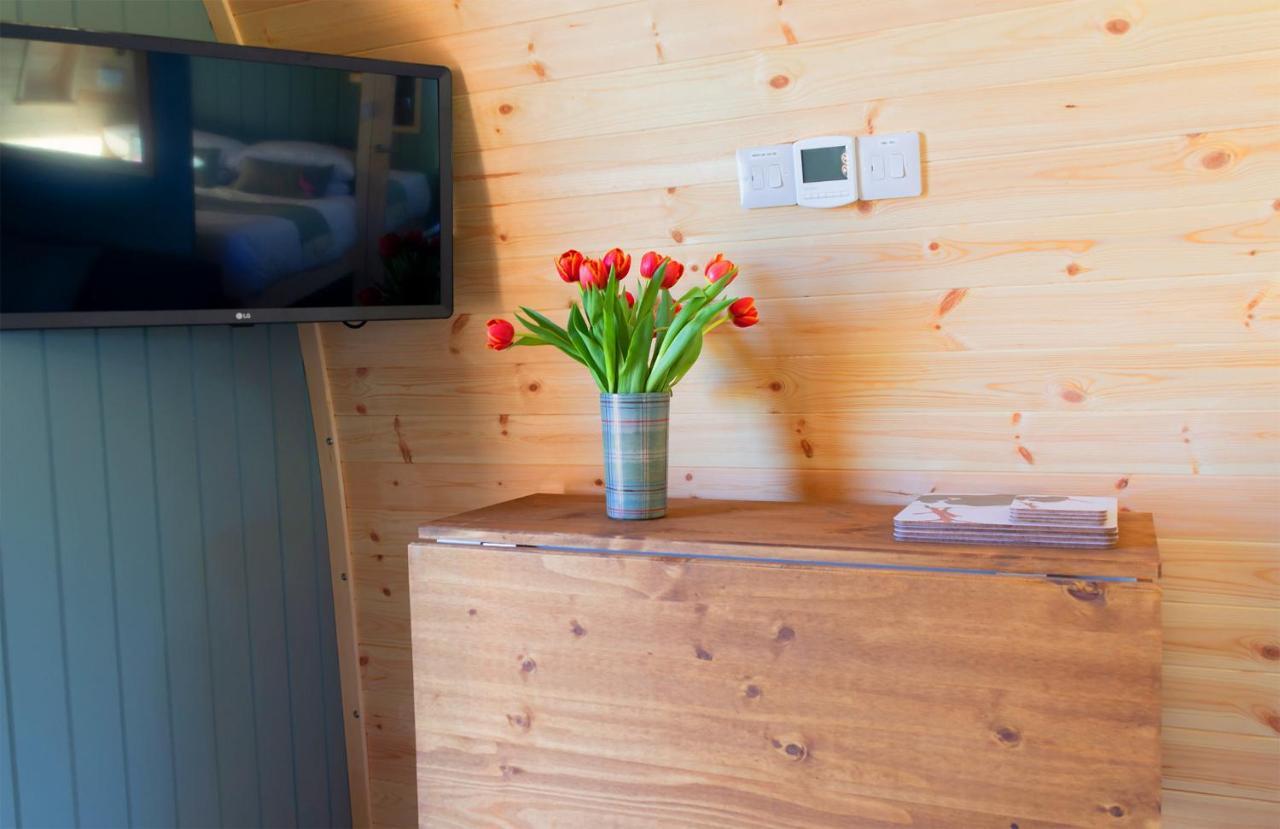 Air A' Chroit Luxury Pods Lägenhet Paible Exteriör bild